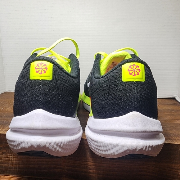 NIKE - Air Winflo 10 Men's Running Shoes - Size: 11 - Picture 7 of 15